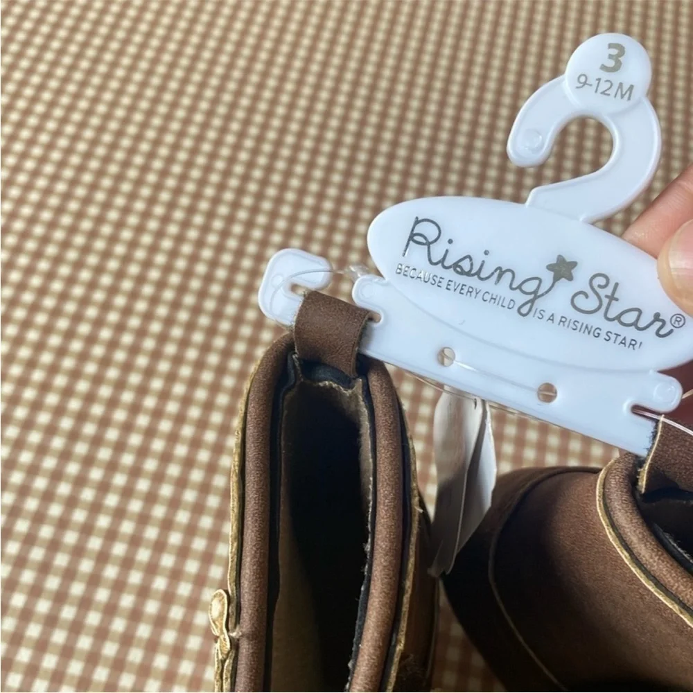 Faux Leather Roses Embroidery cowgirl boots. Baby size 3. NEW‎